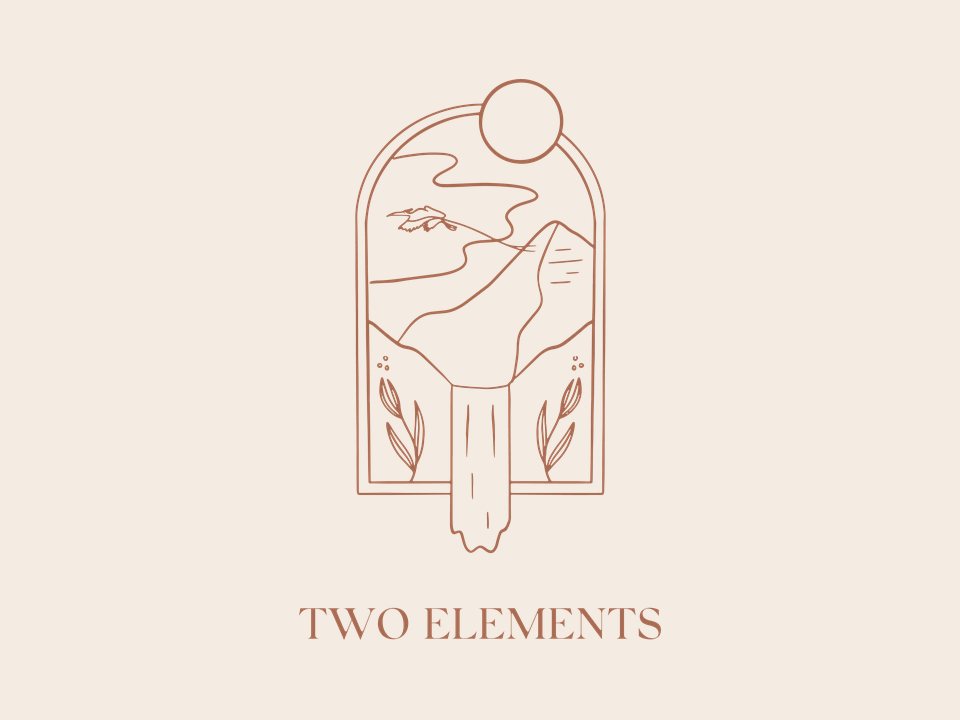 Logo van Two Elements, een lijntekening van zon, bergen en water